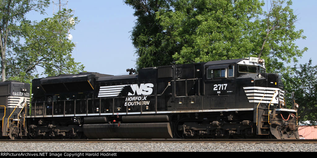 NS 2717